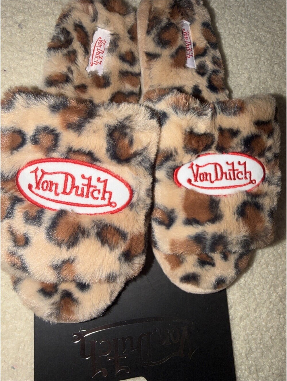 Von Dutch Leopard Faux Fur Slippers. Womens 7/8